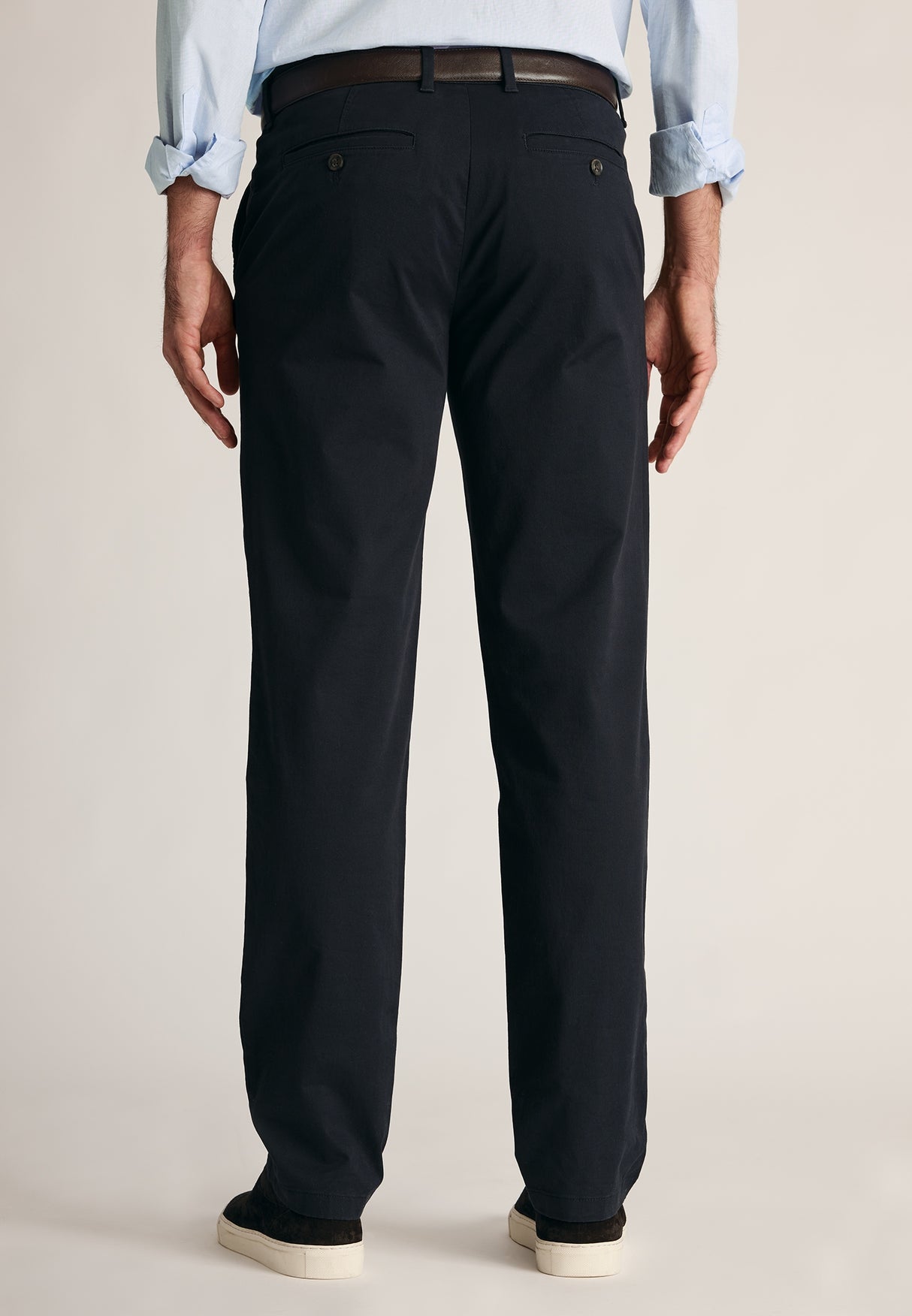 Tailored Fit Leo Midnight Stretch Cotton Chinos - detail